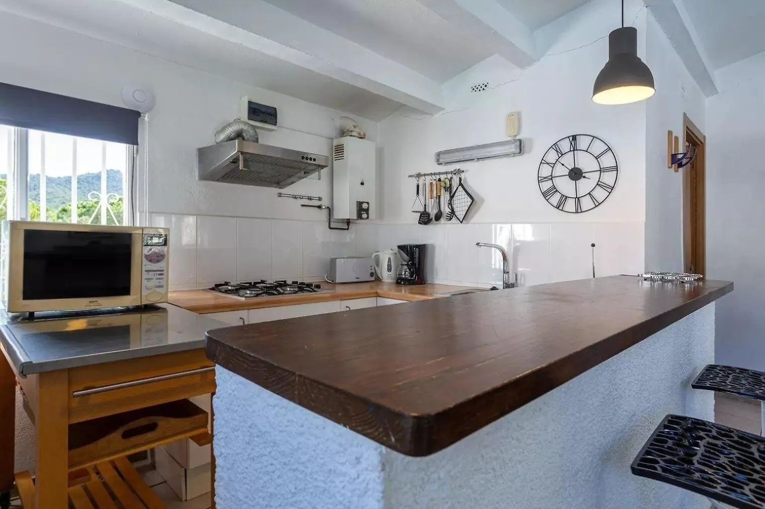 Semesterbostad Ferienhaus Mit 2 Schlafzimmern Und Grossem Pool In Santa Cristina D'Aro Spanien